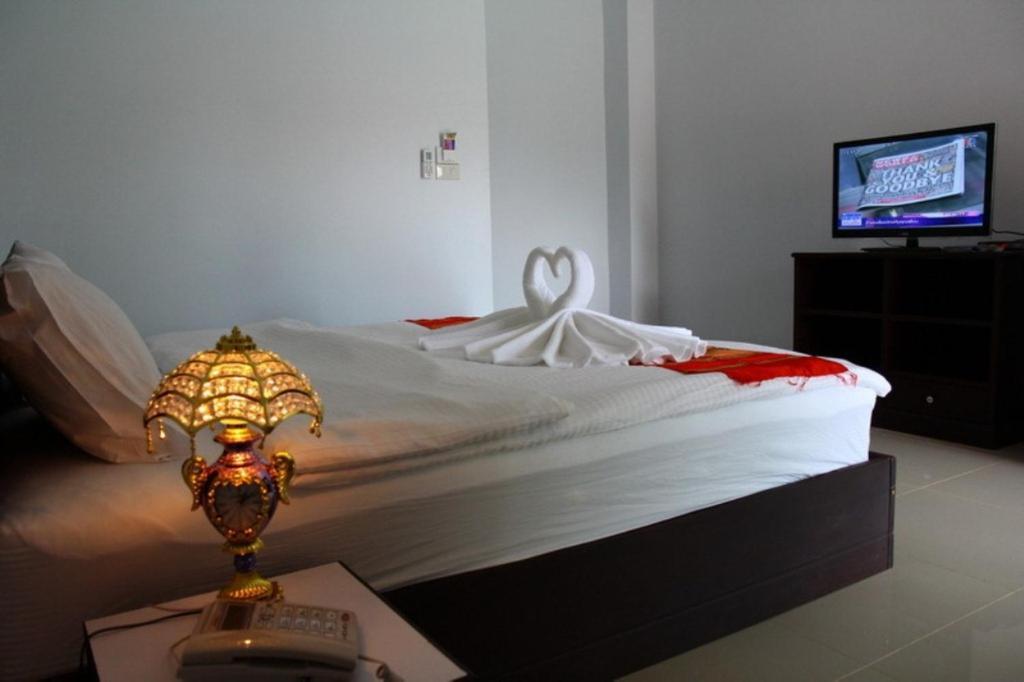 The Family Grand Hotel Udon Thani Room photo