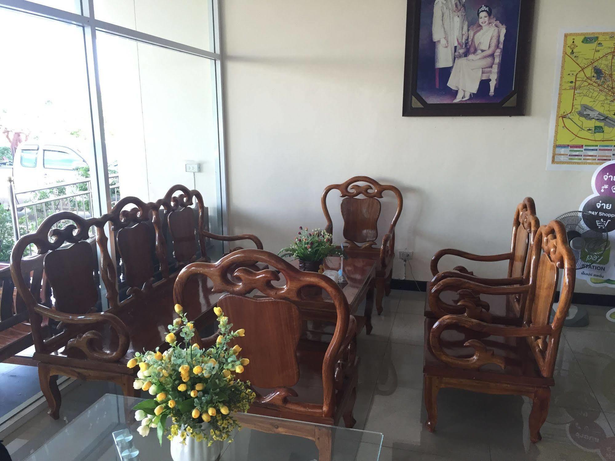 The Family Grand Hotel Udon Thani Exterior photo